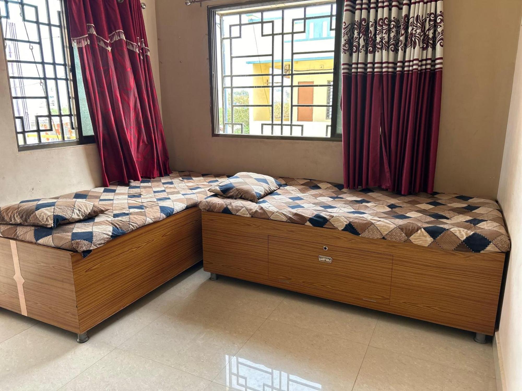 Dwarka Home Stay Luaran gambar