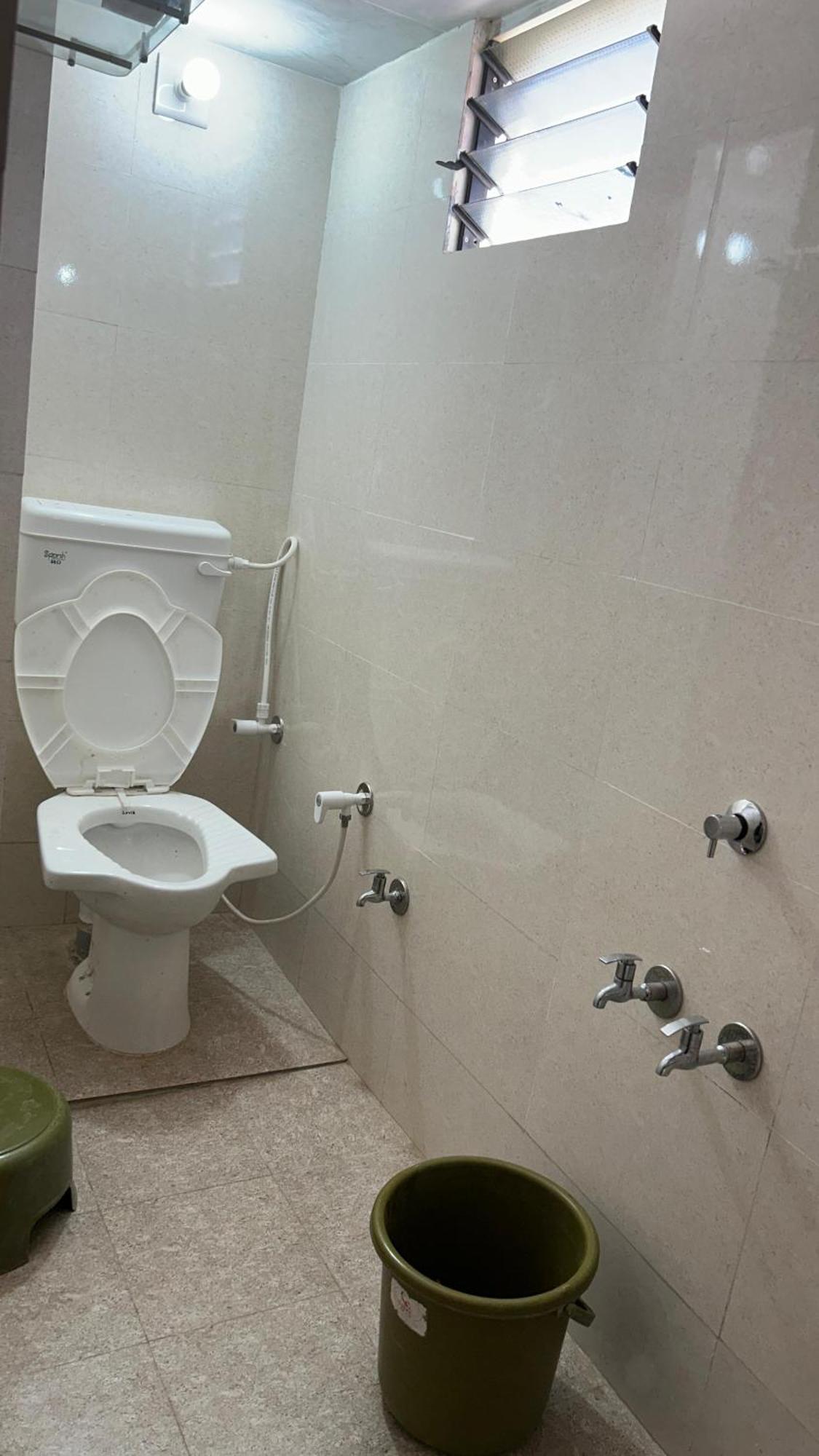 Dwarka Home Stay Luaran gambar