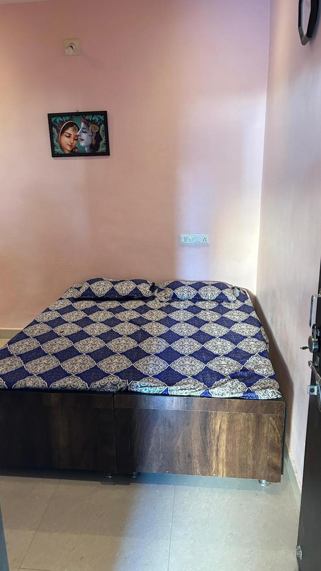 Dwarka Home Stay Luaran gambar